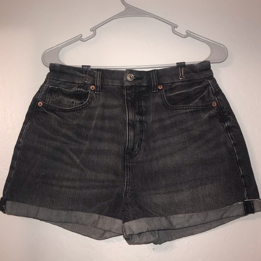 American Eagle Curvy Mom Shorts